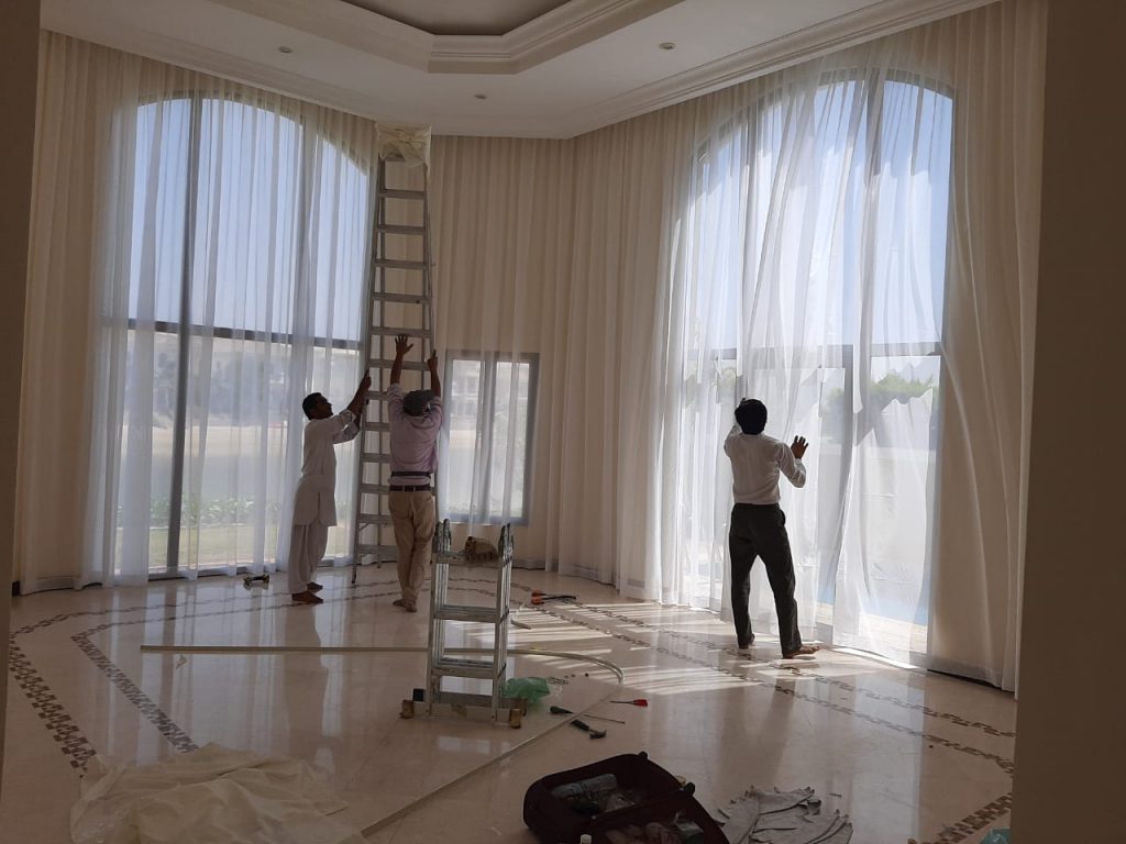 BEST CURTAIN INSTALLATION SERVICE DUBAI   Curtais Rings 1024x768 