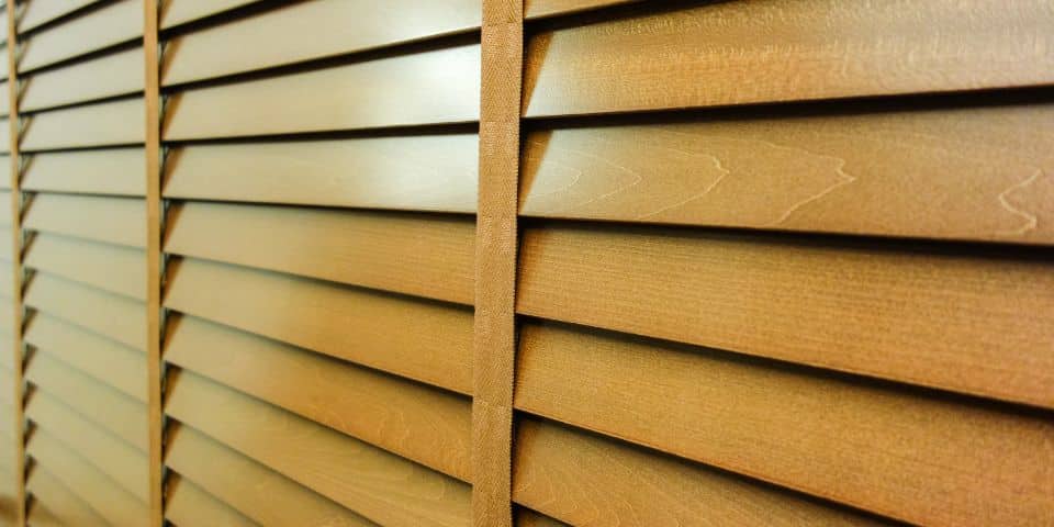Faux Wood Blinds: The Versatile Window Covering Solution for Dubai Homes
